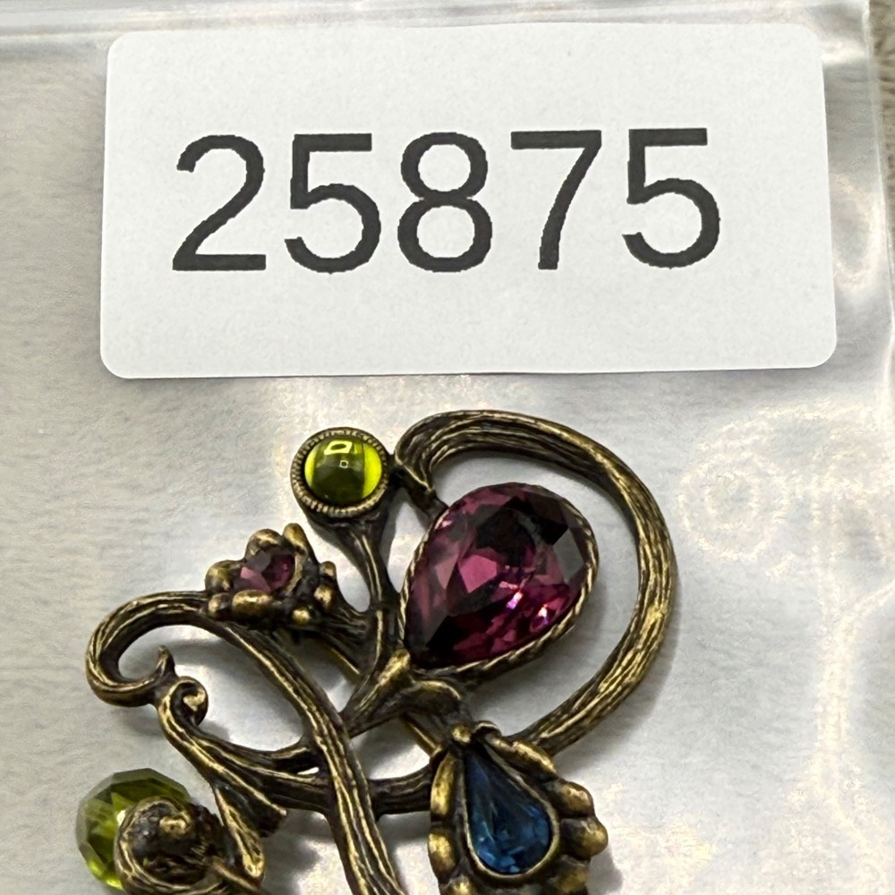 Vintage 1928 Brooch Gold Tone Rhinestone - Picture 9 of 9